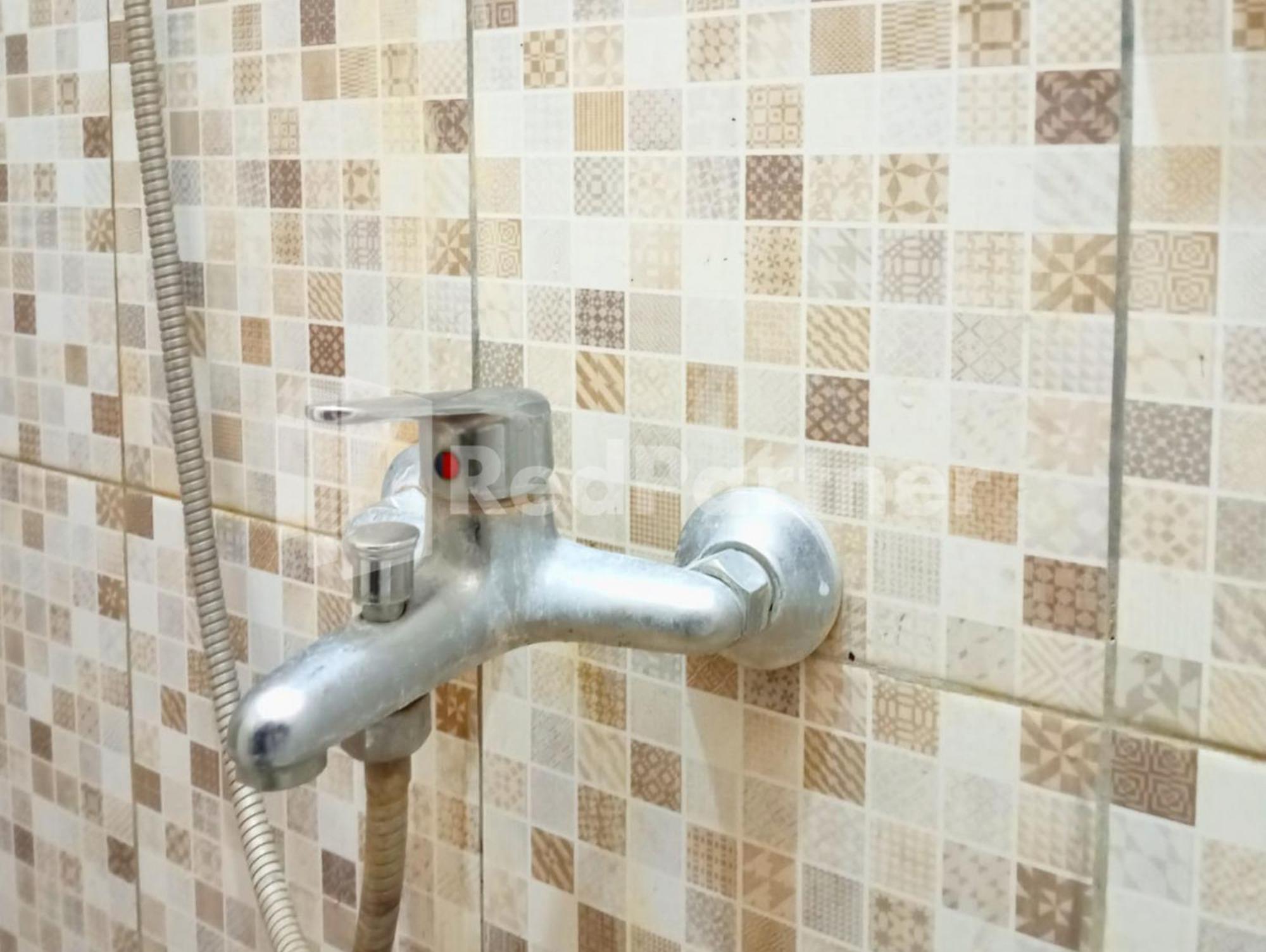 Isa Mitra Reddoorz Hotel
